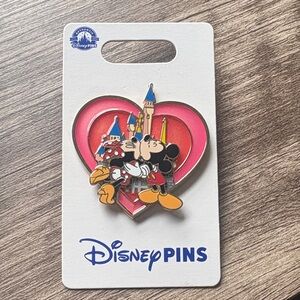 Disney Mickey & Minnie (removable) Disneyland Castle Heart Enamel Pin